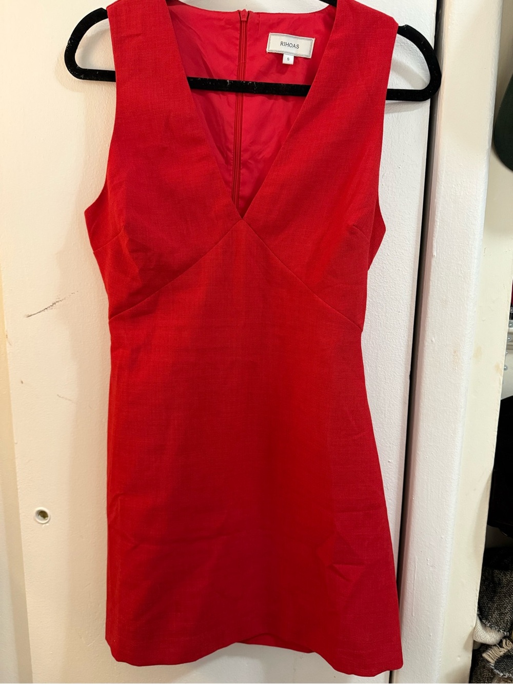 Dress Subcategory Identification